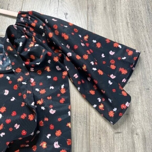 7 For All Mankind NWT Navy & Red Floral Print Off The Shoulder Blouse Size XS - Picture 5 of 11